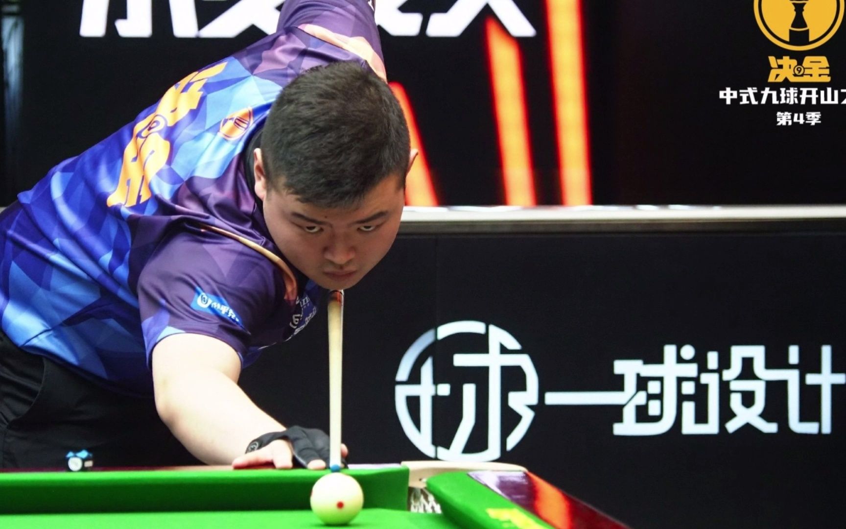 在现代田径 在现代田径