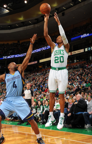 钱天一展现 钱天一展现