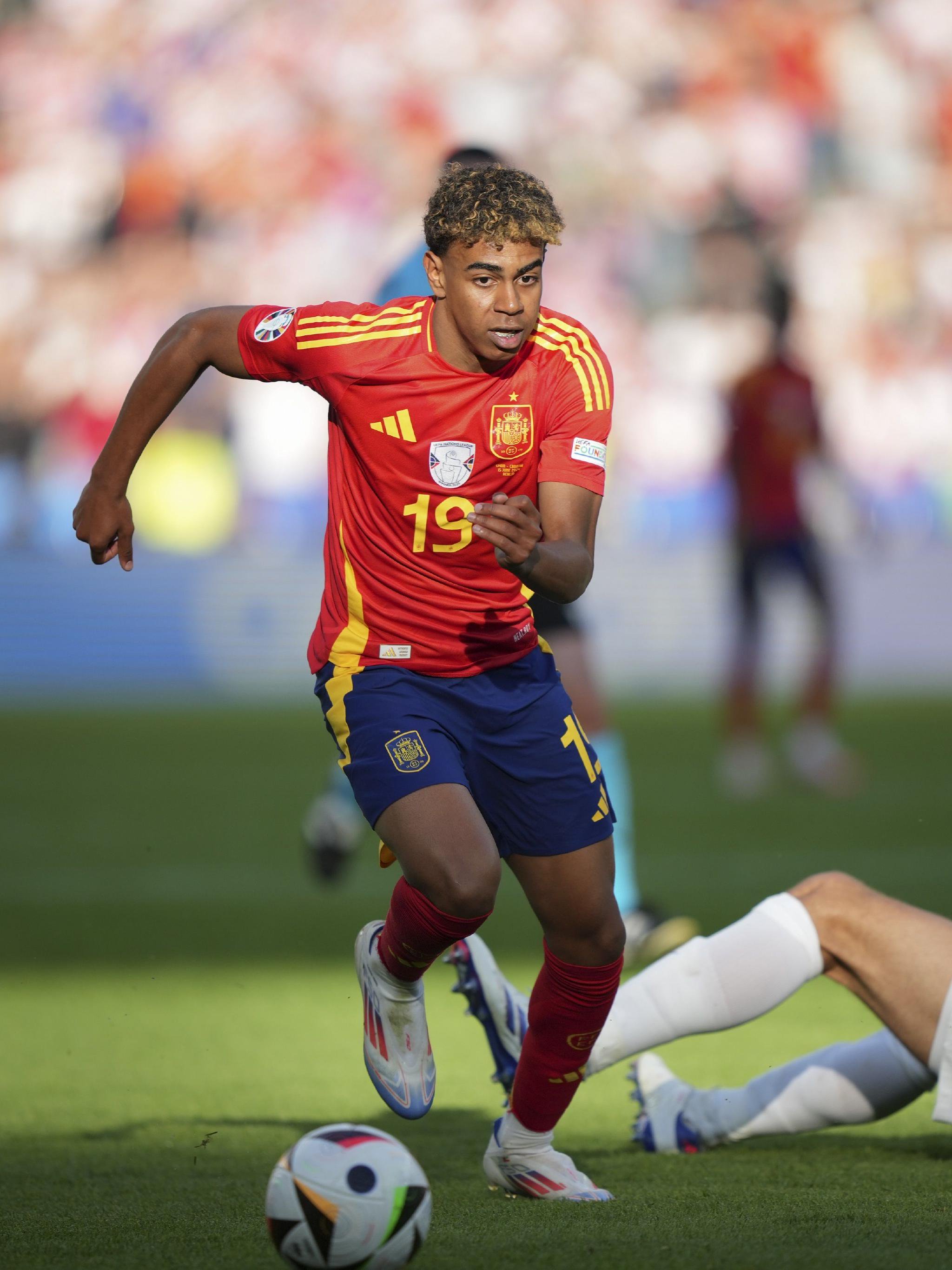 曼联提供的 曼联提供的